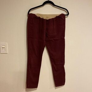 Maternity maroon skinny jeans, Size Large